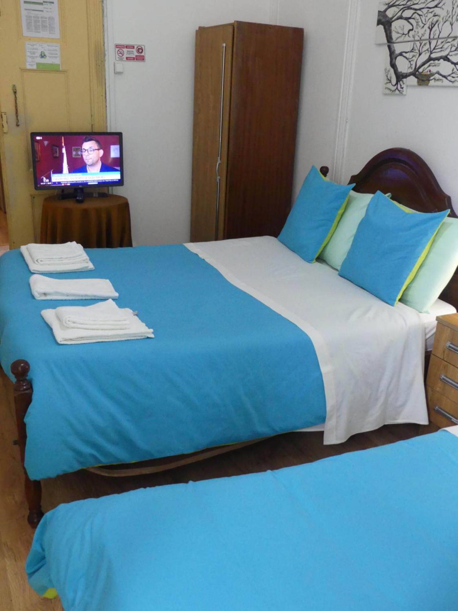 Hotel Pensao Santa Cruz Coimbra Zimmer foto